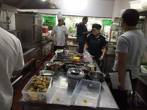 守護“舌尖上的安全” 飲食服務中心開展雙節前食品衛生大檢查